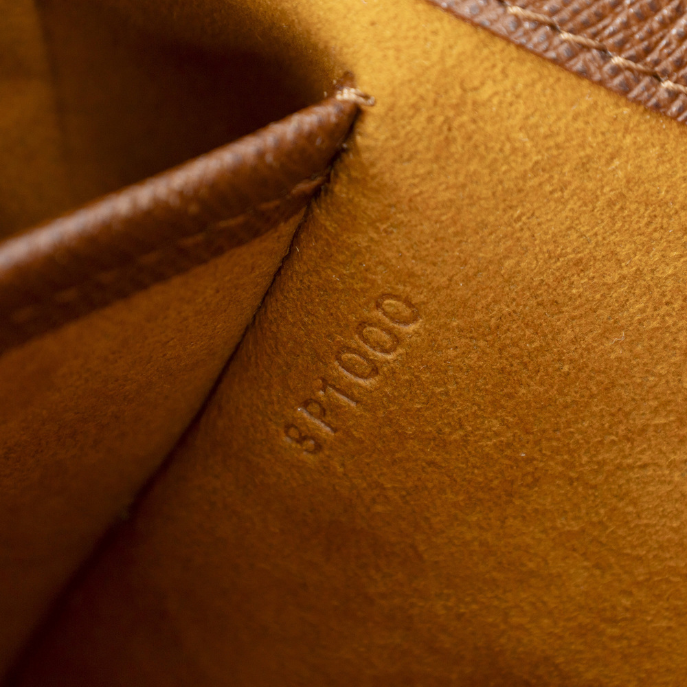 Louis Vuitton Musette Tango - Picture 10 of 10